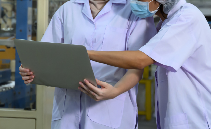 働きながら資格取得